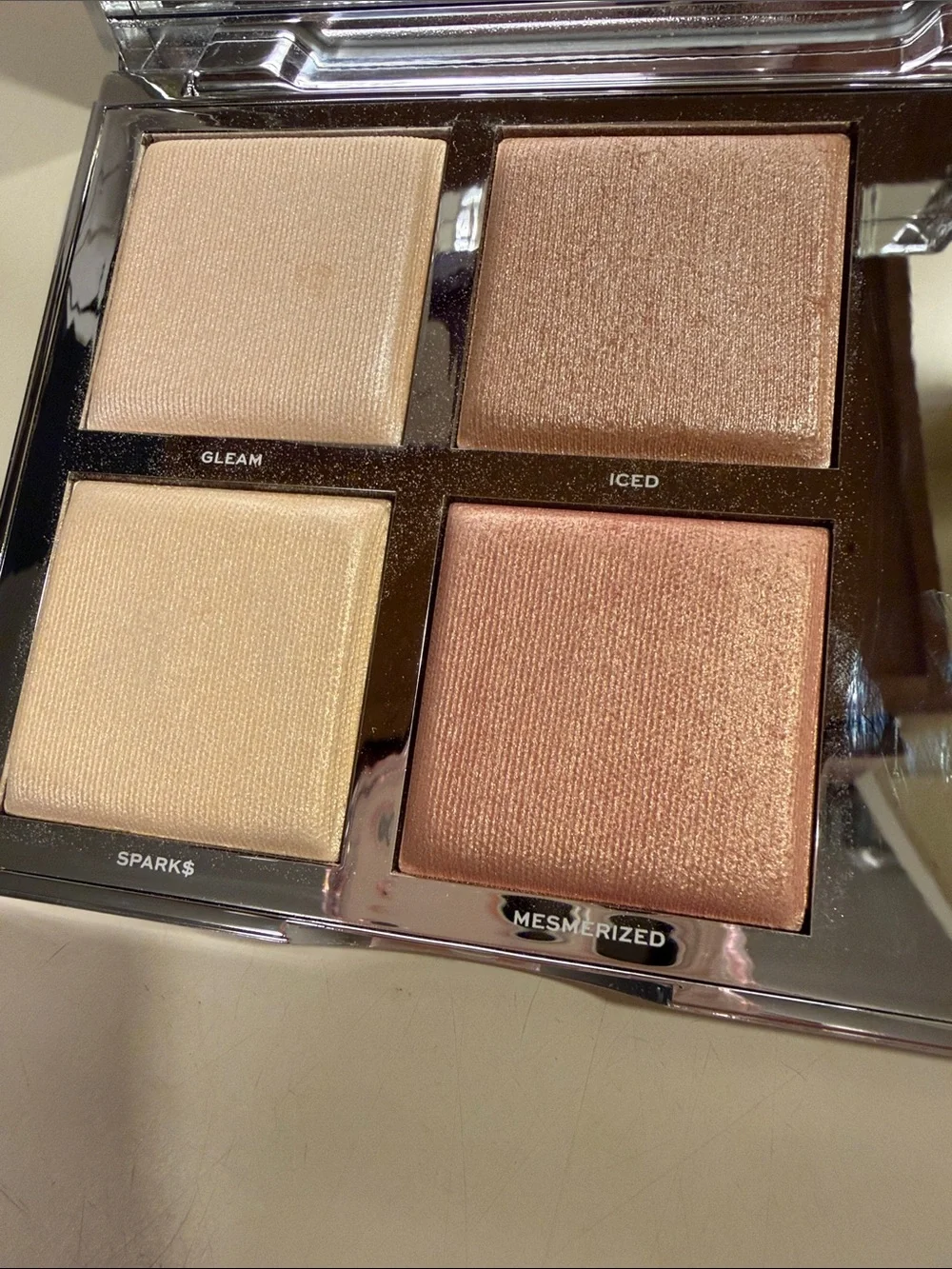Jacklyn cosmetics the flash Highlighter Palette